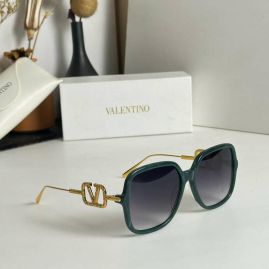 Picture of Valentino Sunglasses _SKUfw54027900fw